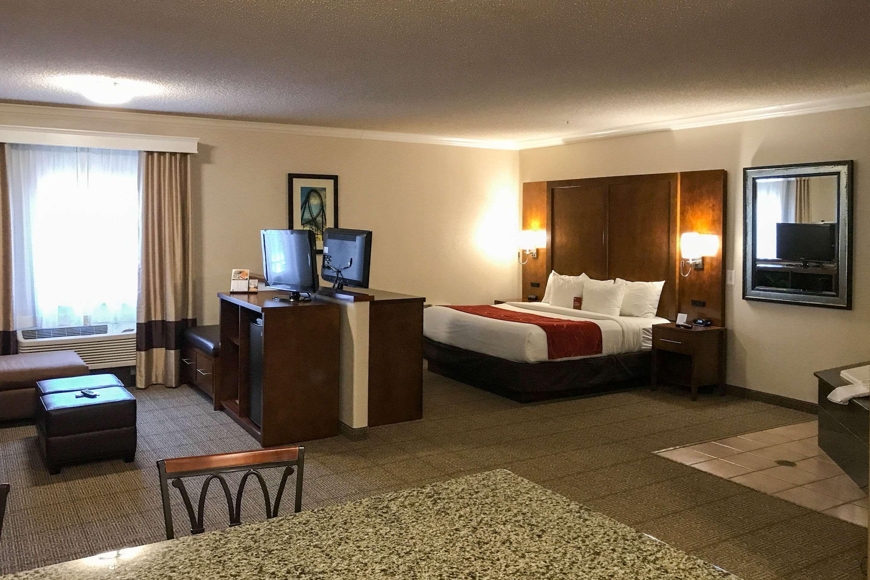 史蒂文生牧场舒舒适套房酒店 Stevenson Ranch 外观 照片