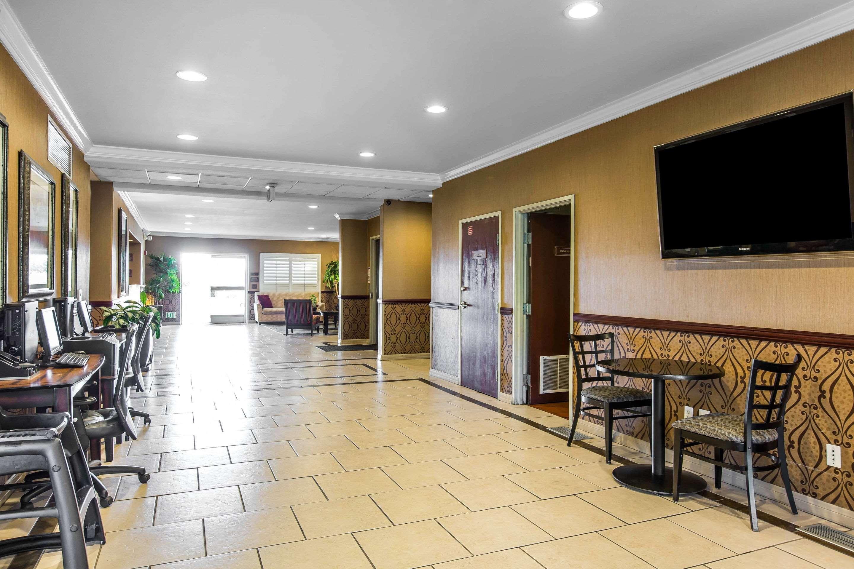 史蒂文生牧场舒舒适套房酒店 Stevenson Ranch 外观 照片