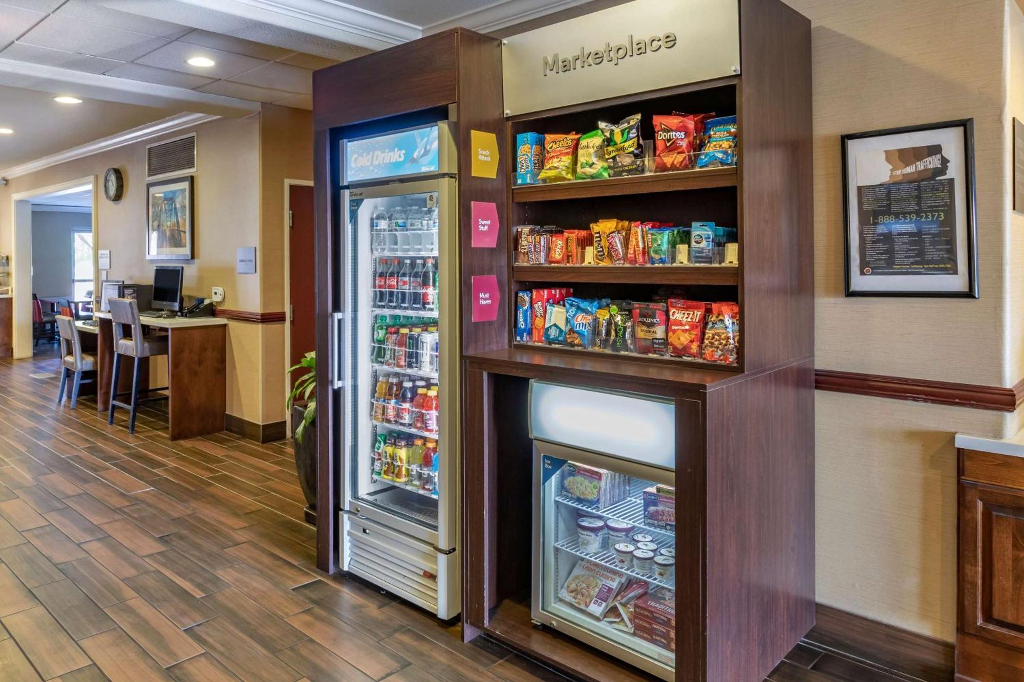 史蒂文生牧场舒舒适套房酒店 Stevenson Ranch 外观 照片