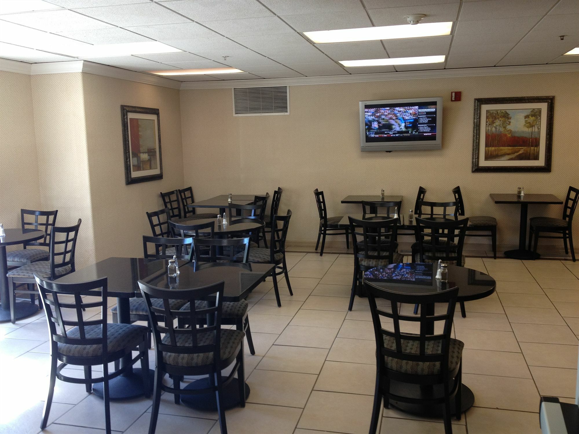 史蒂文生牧场舒舒适套房酒店 Stevenson Ranch 外观 照片