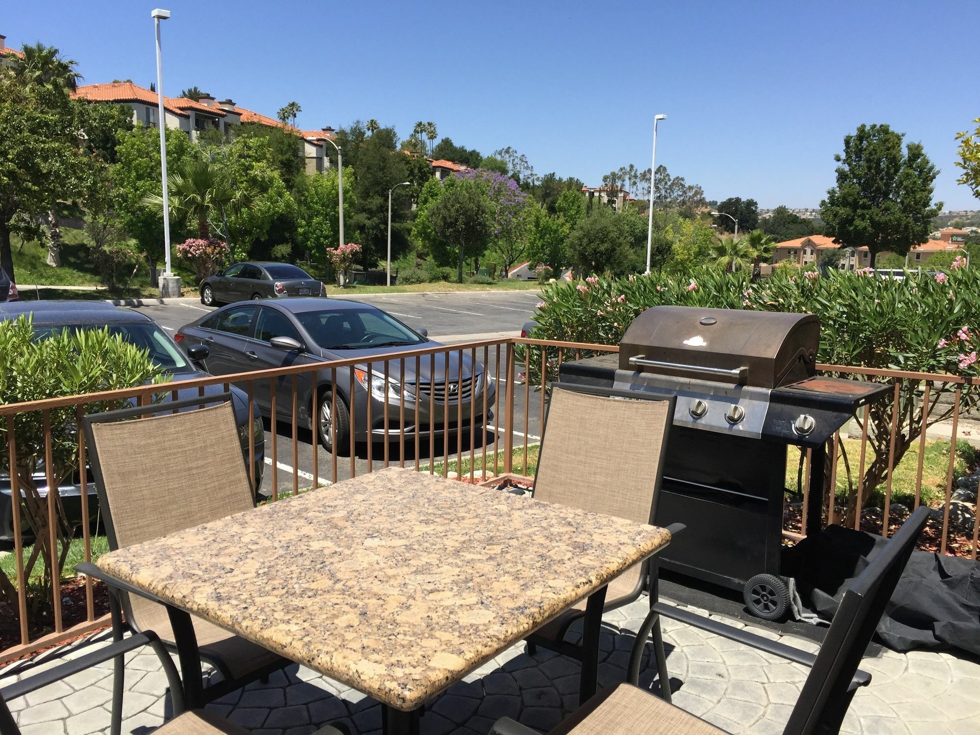 史蒂文生牧场舒舒适套房酒店 Stevenson Ranch 外观 照片